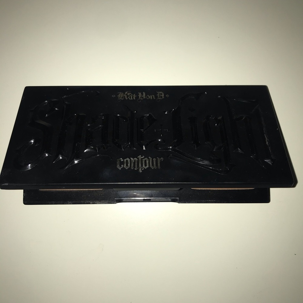 Kat Von D shade and light palette
